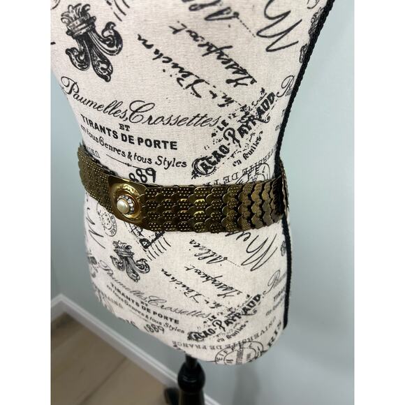 Vintage 60s Gold Metal Womans Belt main image 9